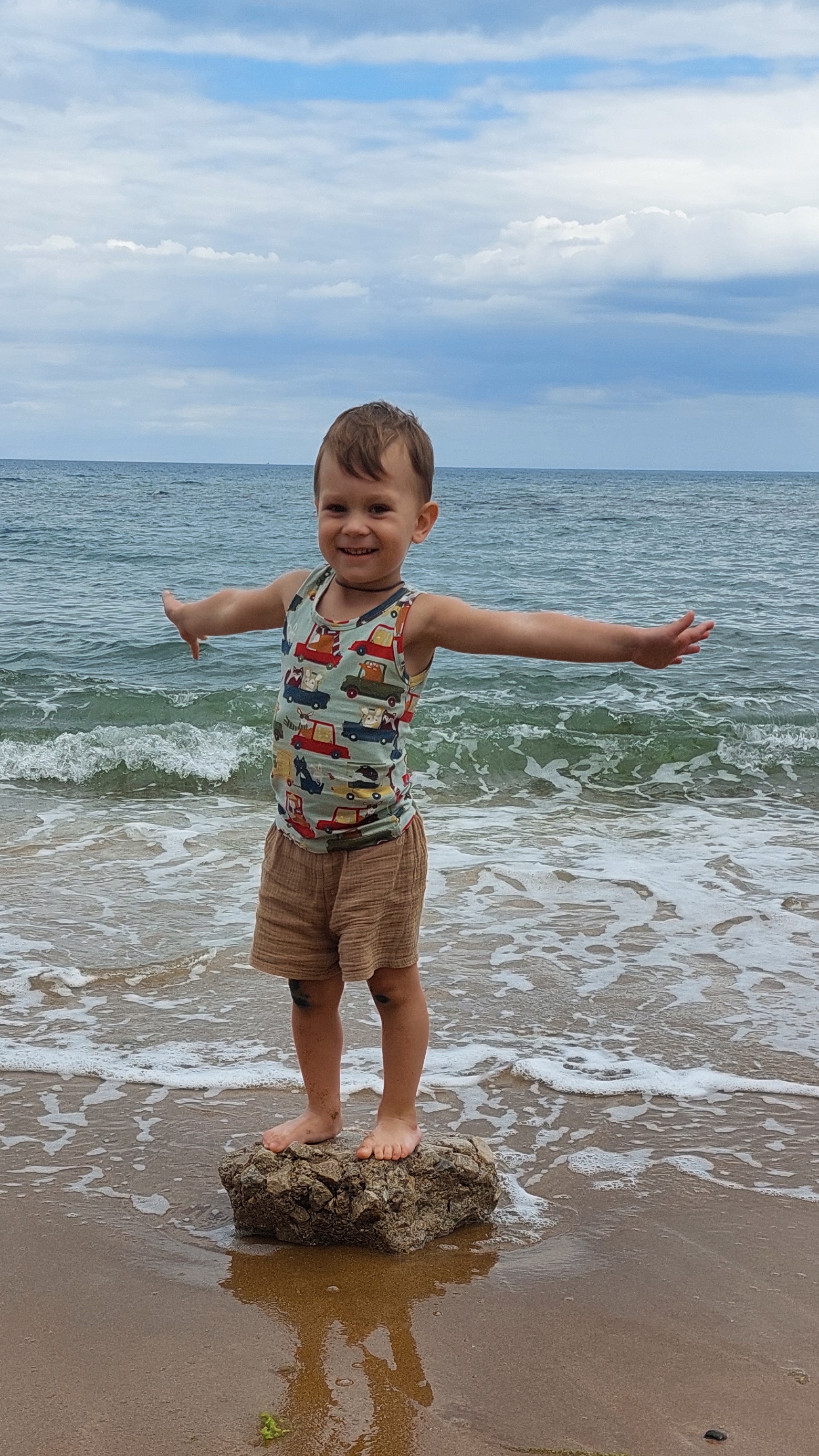 холодное море июль 2025