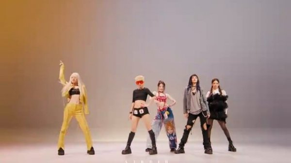 idle Good thing studio Choom