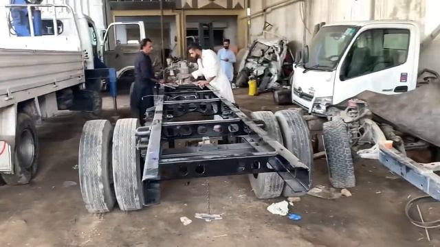 Топ-5 пакистанских видеороликов о ДТП. Ремонт, реставрация, восстановление. смотреть онлайн