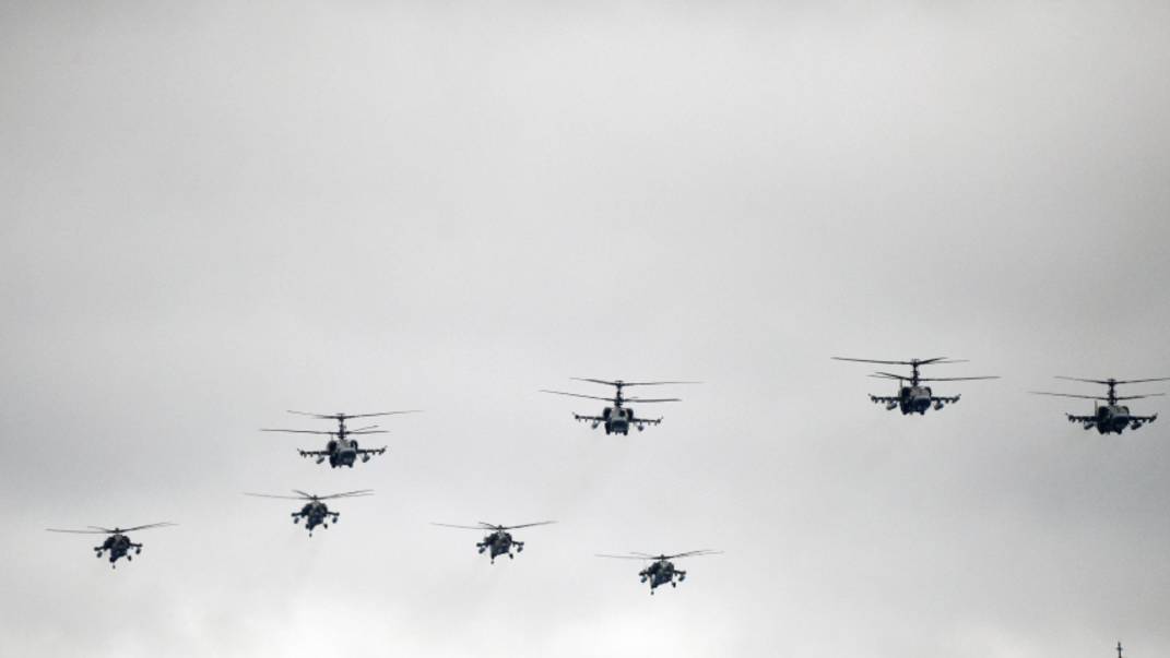 В ОАЭ растет спрос на военные самолеты и вертолеты из РФ