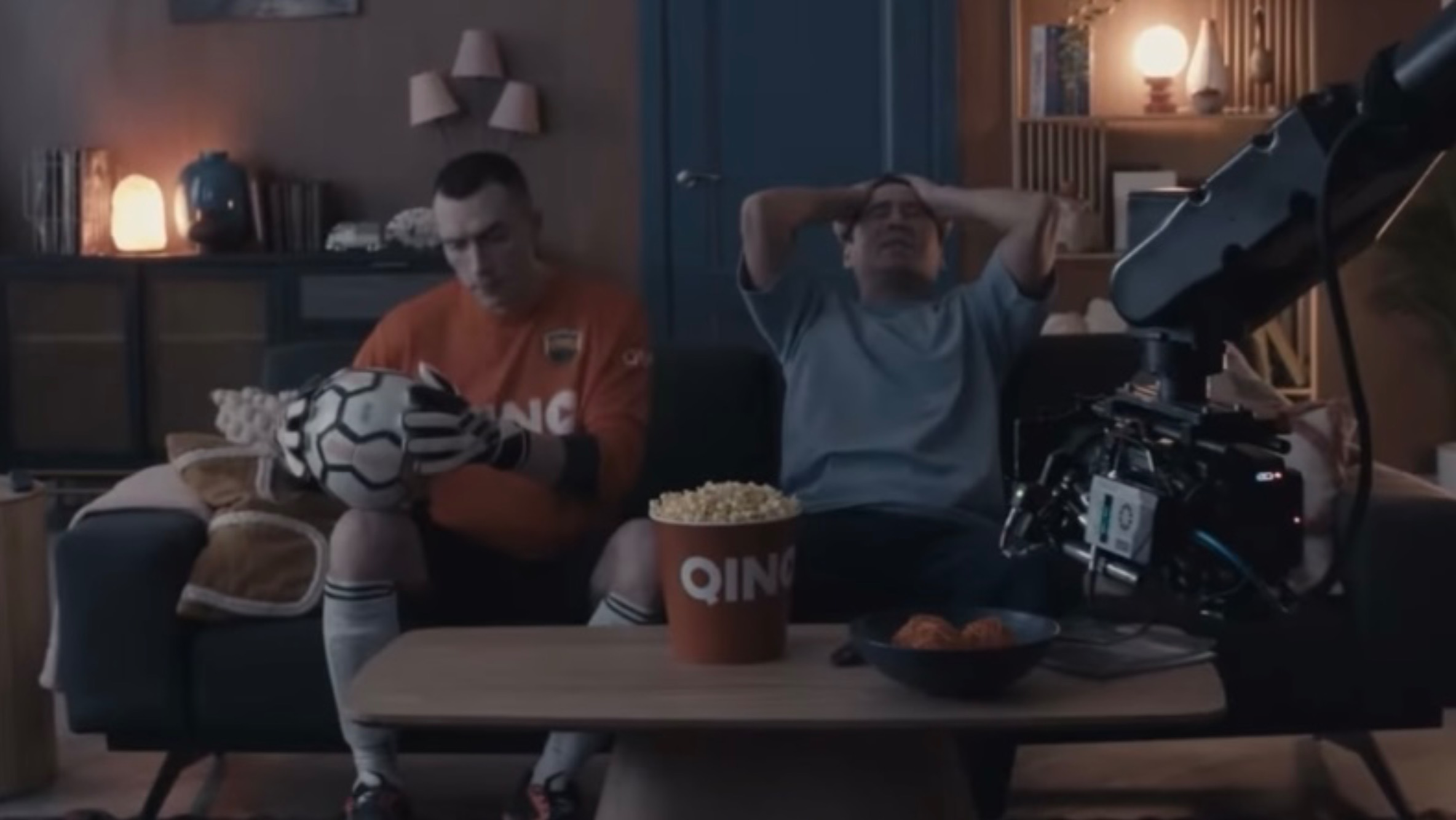 QINO. Бэкстейдж смотреть онлайн