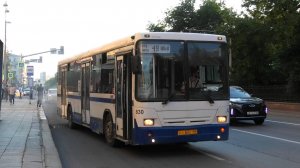 Автобус НефАЗ-5299-20-32 борт. №830 маршрут 49 на остановке "Оперный театр"