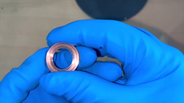 Медные шайбы. Много. смотреть онлайн