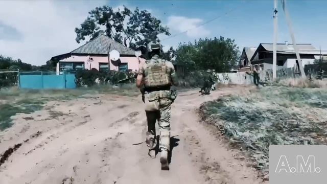 _НЕ ПАДАЙ СОЛДАТ_ С В О клип смотреть онлайн