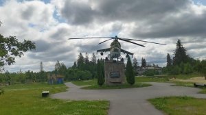 Легендарные советские вертолёты :Ми-8 и Ми-24.