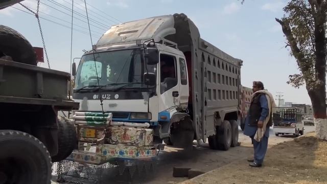 Пьяный водитель разбил грузовик. Полный ремонт и реставрация. смотреть онлайн