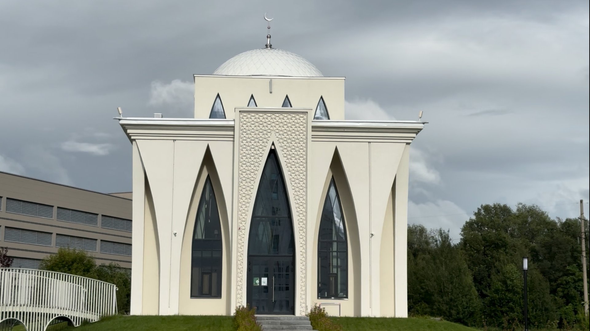Обзор мечети Абу Али ибн Сины на территории ДРКБ в г. Казани. смотреть онлайн