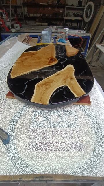 Финишный слой смолы