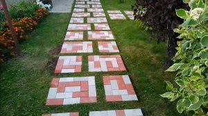 Классная дорожка во дворе из тротуарной плитки своими руками!