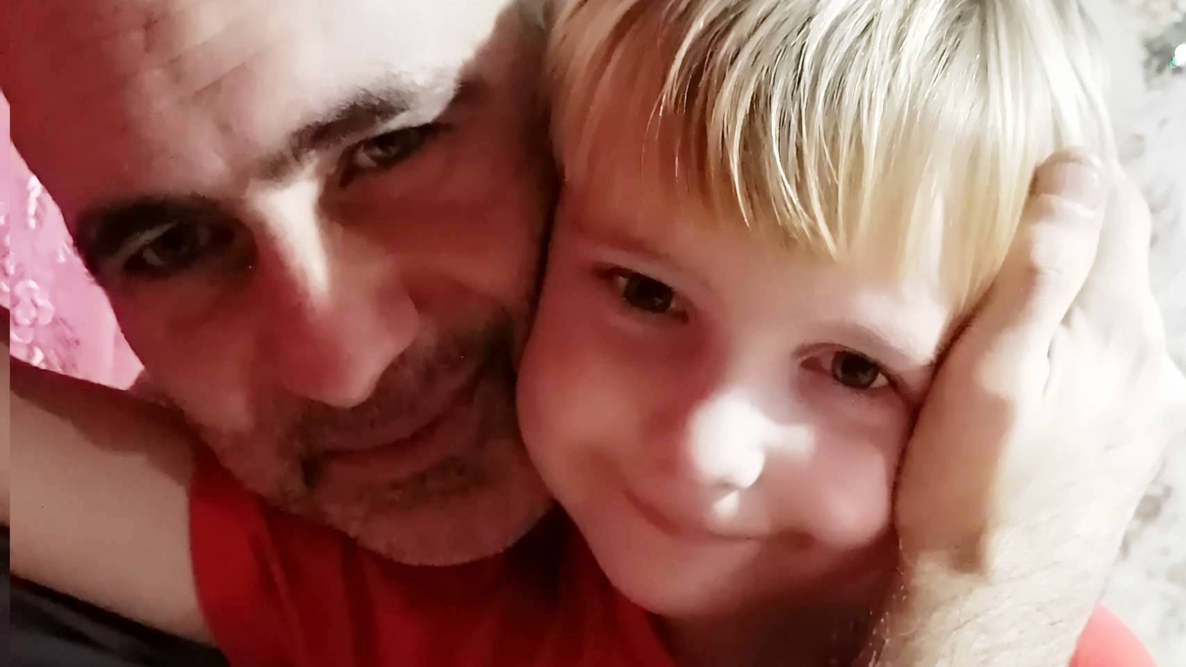 Вячеслав Лавров "Мой любимый сын" (музыка Вячеслава Лаврова, стихи Ирины Скибиной) смотреть онлайн