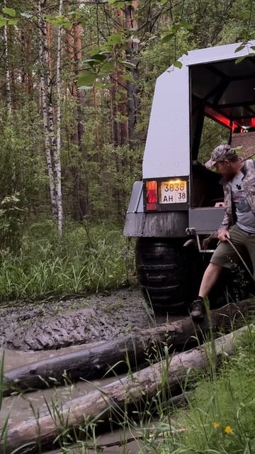 Пол года лежал никого не трогал, до этого дня смотреть онлайн