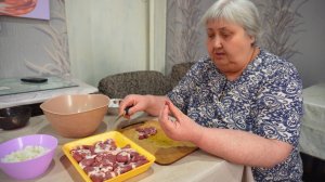 ВКУСНОЕ ИЗ КУРИЦЫ БЛЮДО Куриные сердечки в сметанном соусе по-деревенски ПОДВАЛ ИЛЬИЧА кушаем вкусно