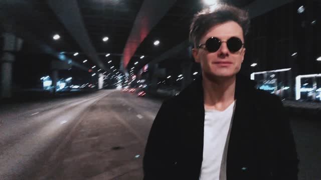 Сергей АРУТЮНОВ, Валерий Сюткин, Иван Воробьев - Я то что надо смотреть онлайн