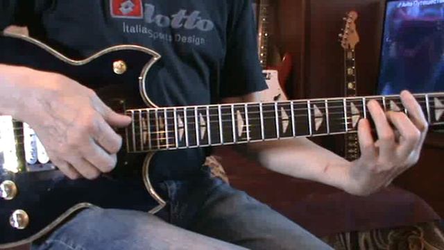 Белый лебедь над полесьем-Т. Буланова (как играть на гитаре аккорды) смотреть онлайн