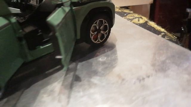 Модель кроссовера Вмв