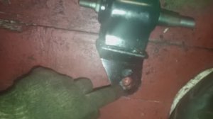 Установка нижнего рычага сангенг кайрон