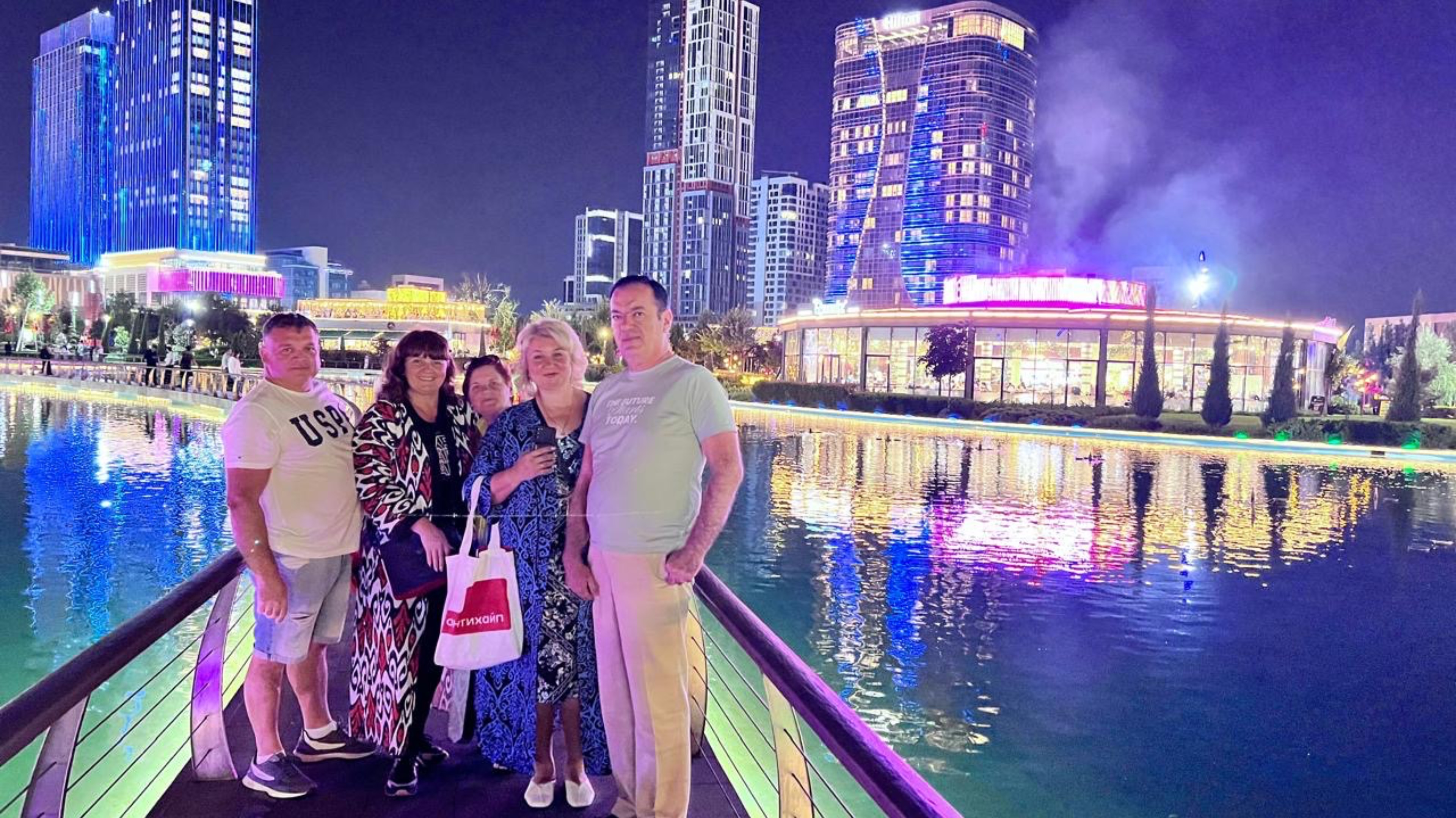 Заселились в Шикарный отель в Ташкенте с Черной икрой на завтрак! T-CITY PRESIDENTIAL HOTEL 5* смотреть онлайн