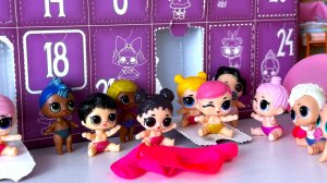 МНОГО НОВЕНЬКИХ ПУПСИКОВ🎁😳 в детском садике 30 СЮРПРИЗОВ куклы ЛОЛ открываем адвент lol мультики