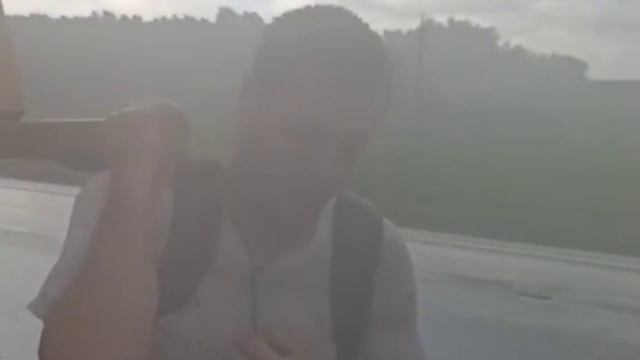 Паломники попали под дождь с ветром смотреть онлайн