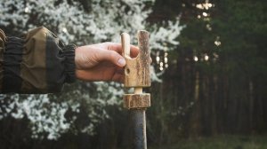 Он научит всему для выживания и похода в лесу!