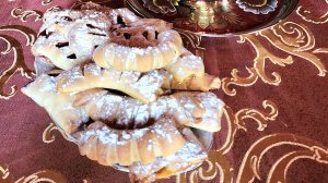 Летние постные слойки.