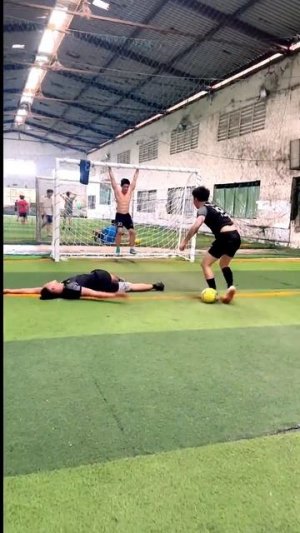 Как вести мяч как Месси!