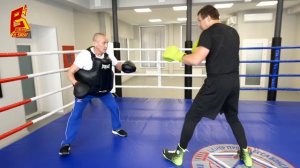 Путь мешка. Имелю опять сводили в школу бокса. Чемпион мира заставил бойца Top Dog двигаться.