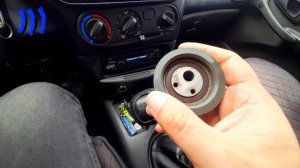 Почему ремень ГРМ сползает и почему начинает стираться?