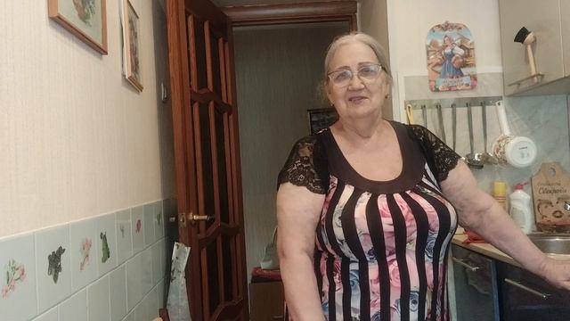 День год кормит