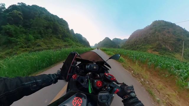 Nina Simone - Feeling Good смотреть онлайн