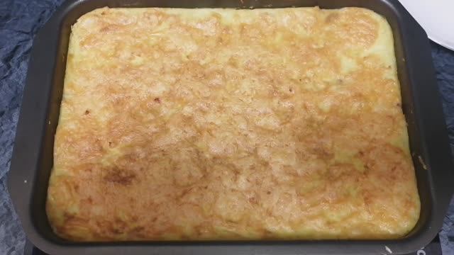 Как приготовить запеканку из картофеля с фаршем. смотреть онлайн