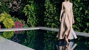 Музыка, созданная искусственным интеллектом Летний показ мод Гипнотические биты и футуризм🚀