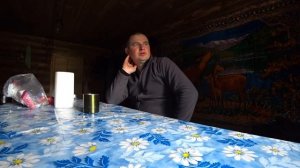 Хариус томленый в казане на костре. Жизнь в тайге. Рыбалка на таёжной речке.