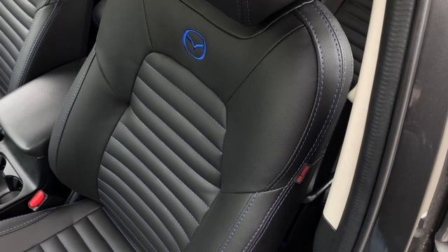 Mazda CX-5 2. Авточехлы + перетяжка руля + коврики смотреть онлайн