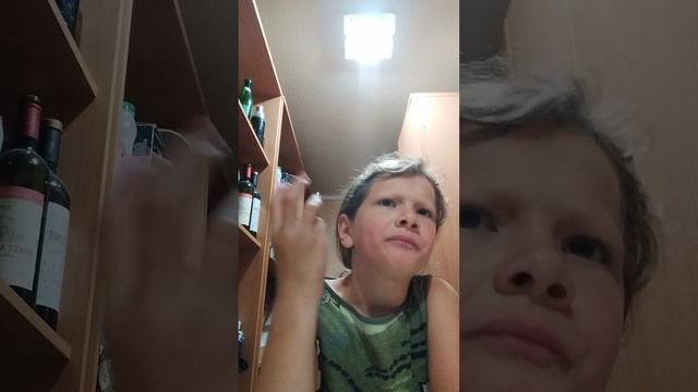 кушаем мармеладные червячки 😉 смотреть онлайн