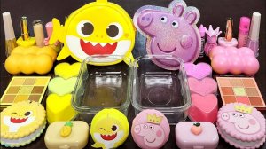 Крошка Акула против Свинки Пеппы Смешивает блестки для макияжа в слайм, Слайм ASMR