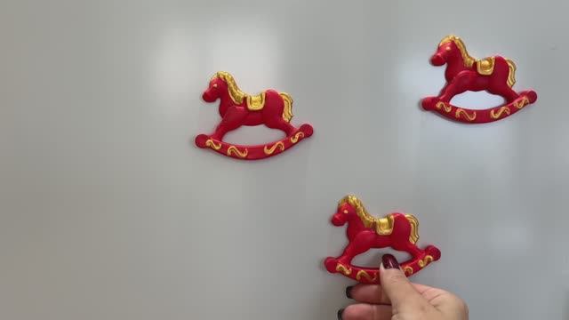 Теперь делаю магнитики. На огороде уже кабачки появились смотреть онлайн