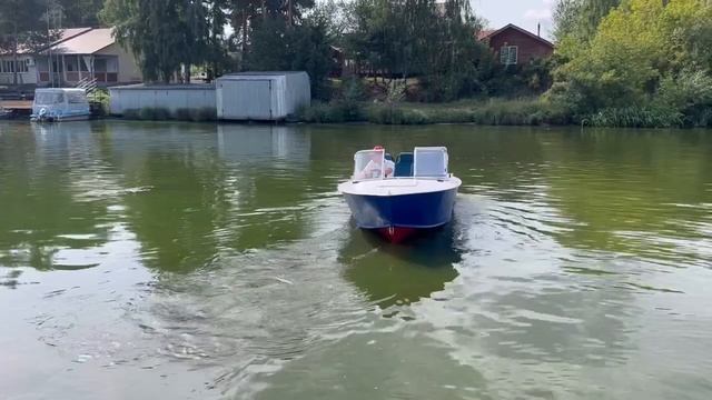 Моторная лодка «Прогресс 2М» и ПЛМ Yamaha F25