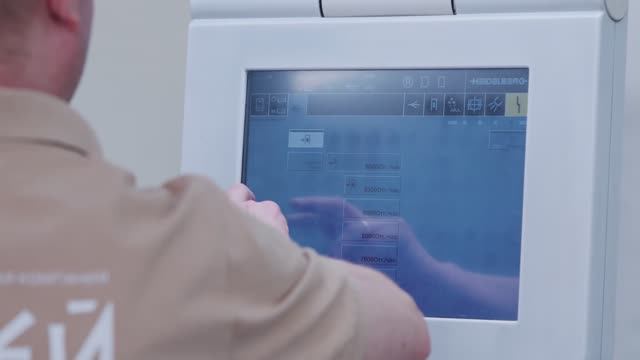 Наклейки и стикеры