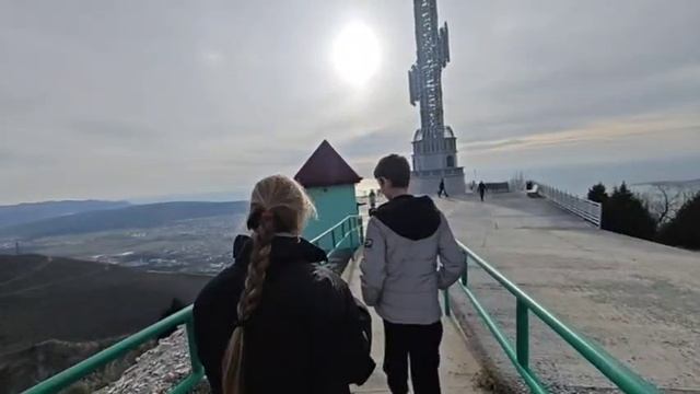 #14 ВЫШЕ ТОЛЬКО НЕБО - самая высокая точка в Геленджике 🇷🇺❤️💚💛🤍 смотреть онлайн
