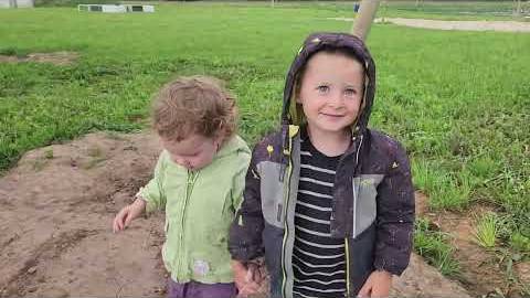 Канадская семья в НН.. COMMUNITY BUILDING