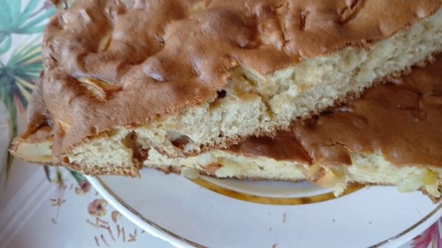 Яблочная шарлотка. смотреть онлайн