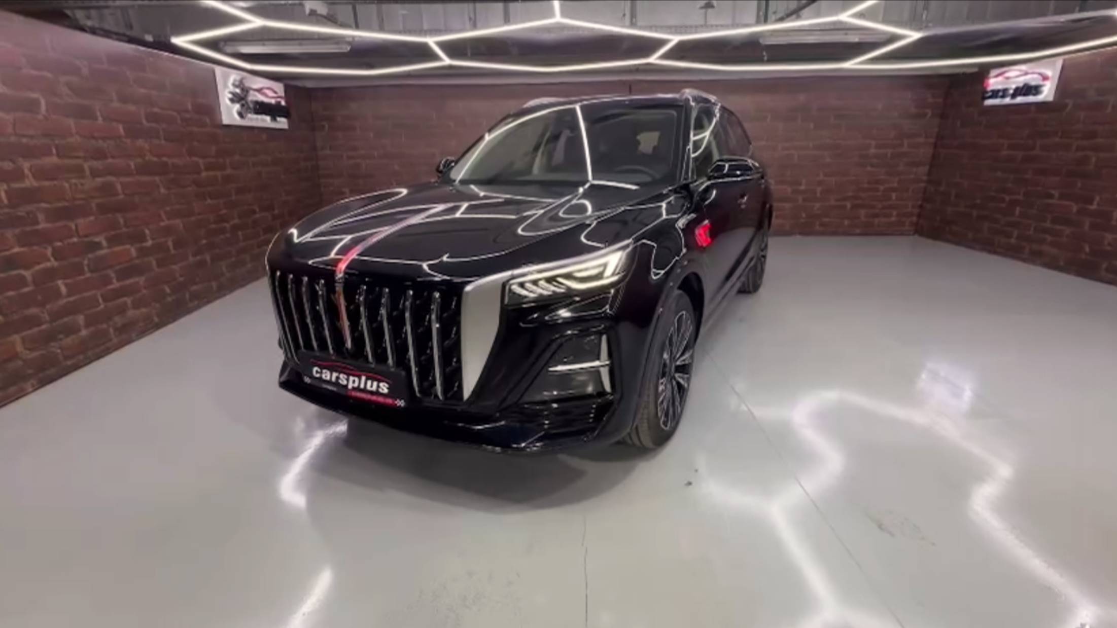 В наличии Hongqi HS5👇 смотреть онлайн