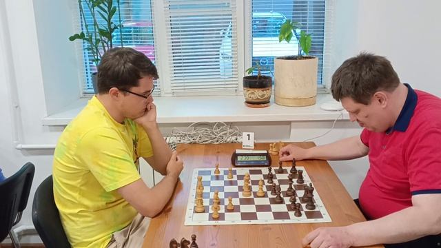 Альпин Максим (2098) - Коровтенко Михаил (2043)