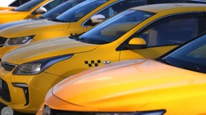 Список разрешенных моделей автомобилей для такси станет известен осенью