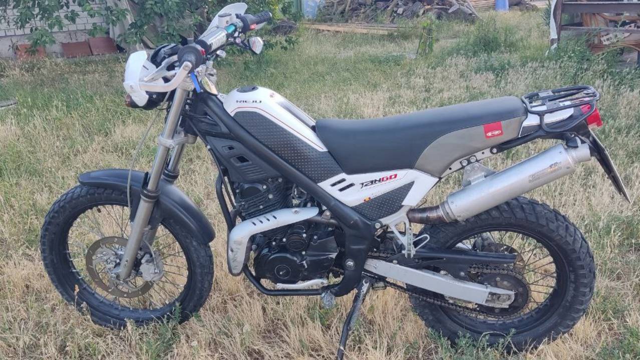 Вдоль газовой трубы 2 Эндуро Крым на Rieju Tango 250, Suzuki DRZ400SM