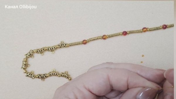 Как закрепить замок на бусах. Новый способ. Интересная идея.