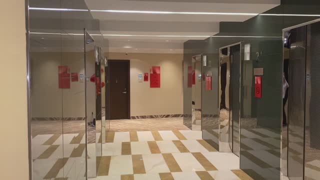 Novotel Dubai Al Barsha Dubai самый простой номер