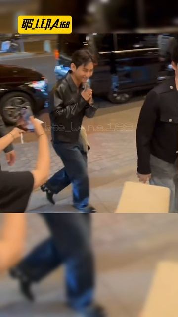 Эпизод 427 Celine устроил вечеринку для Тэхена смотреть онлайн