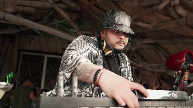 Паранойя - ALASKA PUFFER смотреть онлайн